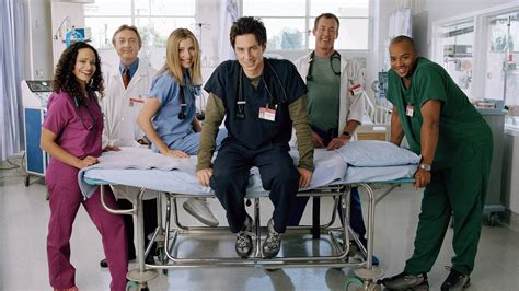  Scrubs: Hilaridade Hospitalar com um Toque de Realismo e Personagens Inesquecíveis!